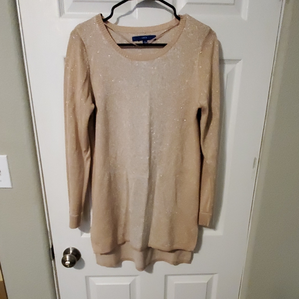 Light pink shimmer sweater- M